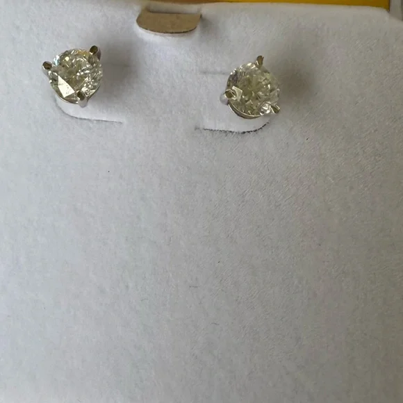 Martini Set solitaire Stud Earrings 1.48 ct natural diamond 14k white gold. - Picture 5 of 8